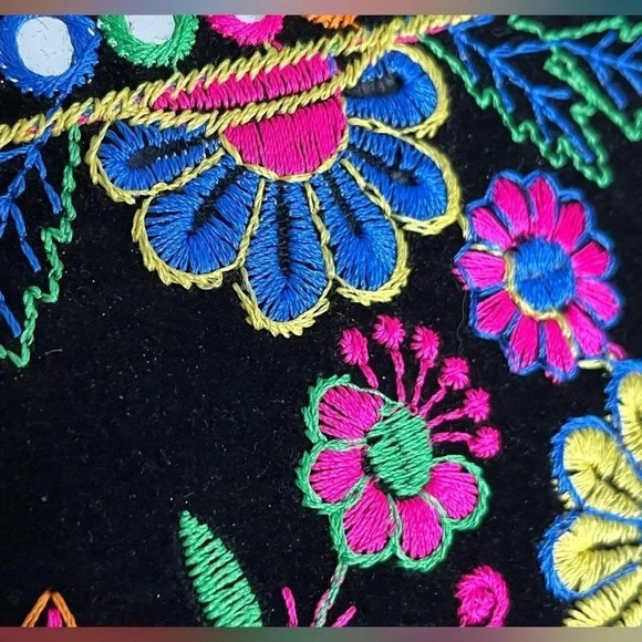 🐘 Made in India🐘/Stunning embroidered bag/ Elephant & floral detail/ Colourful - Picture 5 of 12